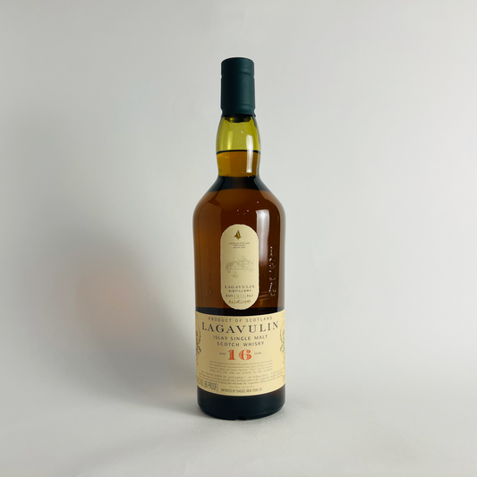 Lagavulin 16Yrs